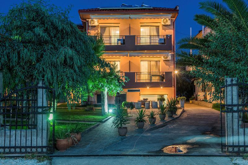 Apartament Castro Deluxe Torone Zewnętrze zdjęcie